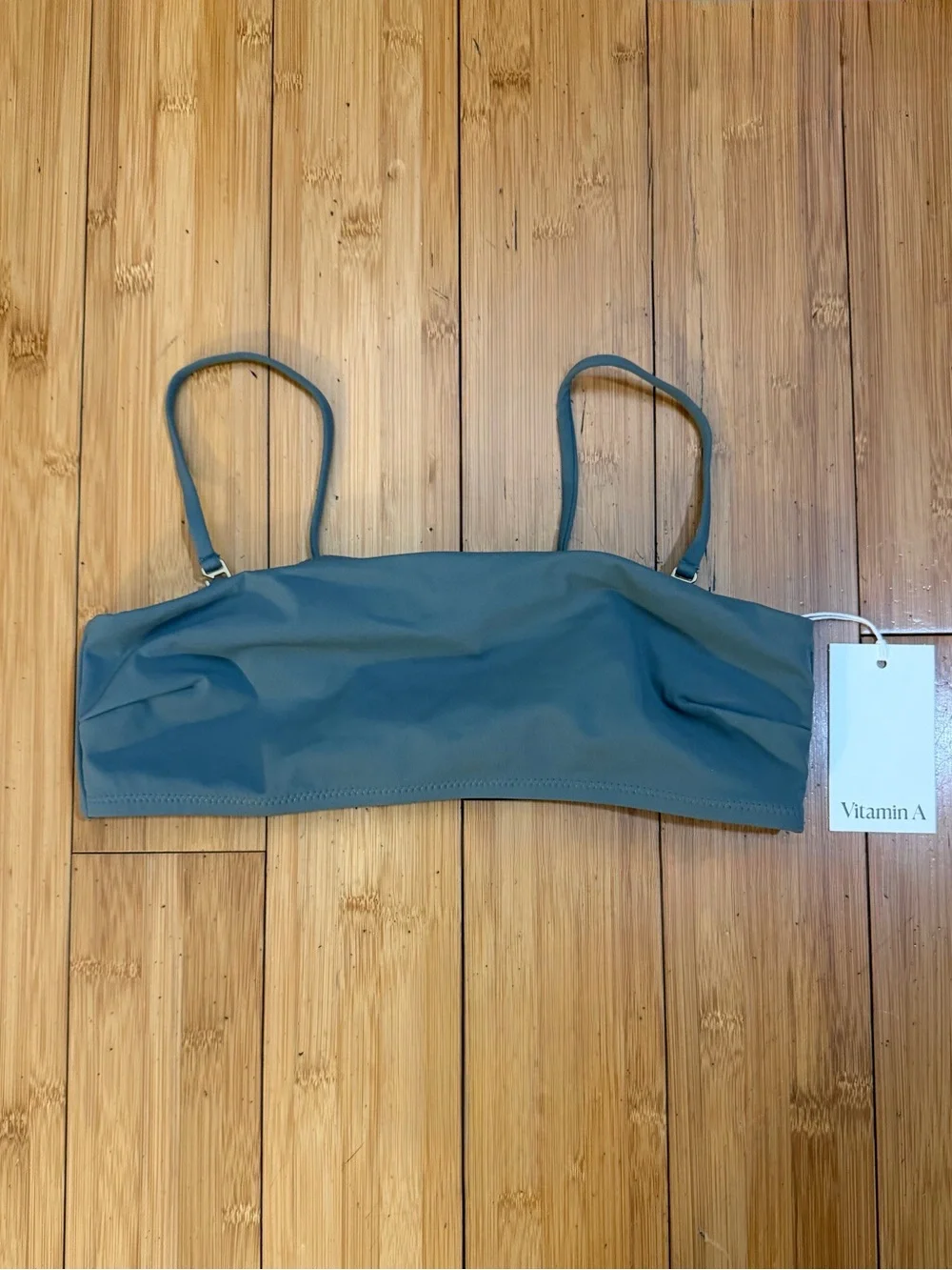 NWT Vitamin A Mila Bandeau Bikini Top Sage Size M